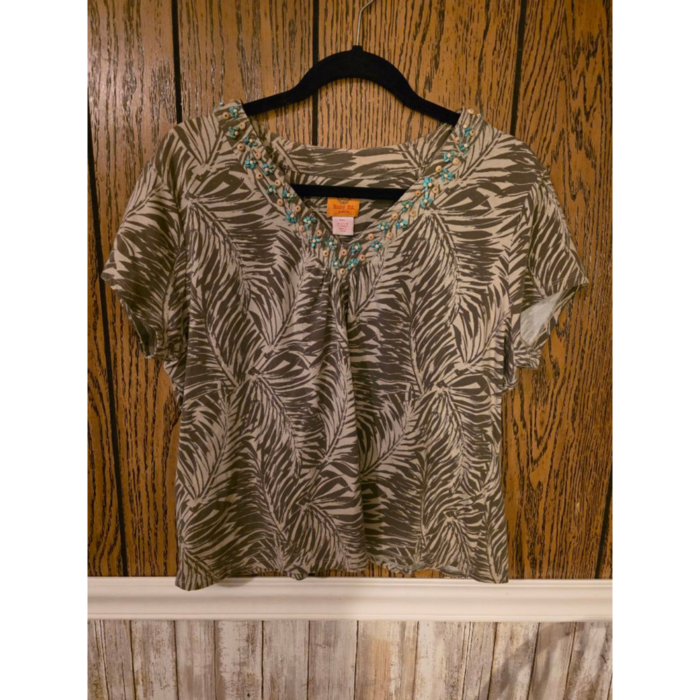 Women's Ruby Rd. Petite PXL Green Beige Palm Leaf Short Sleeve Tee - Picture 5 of 5